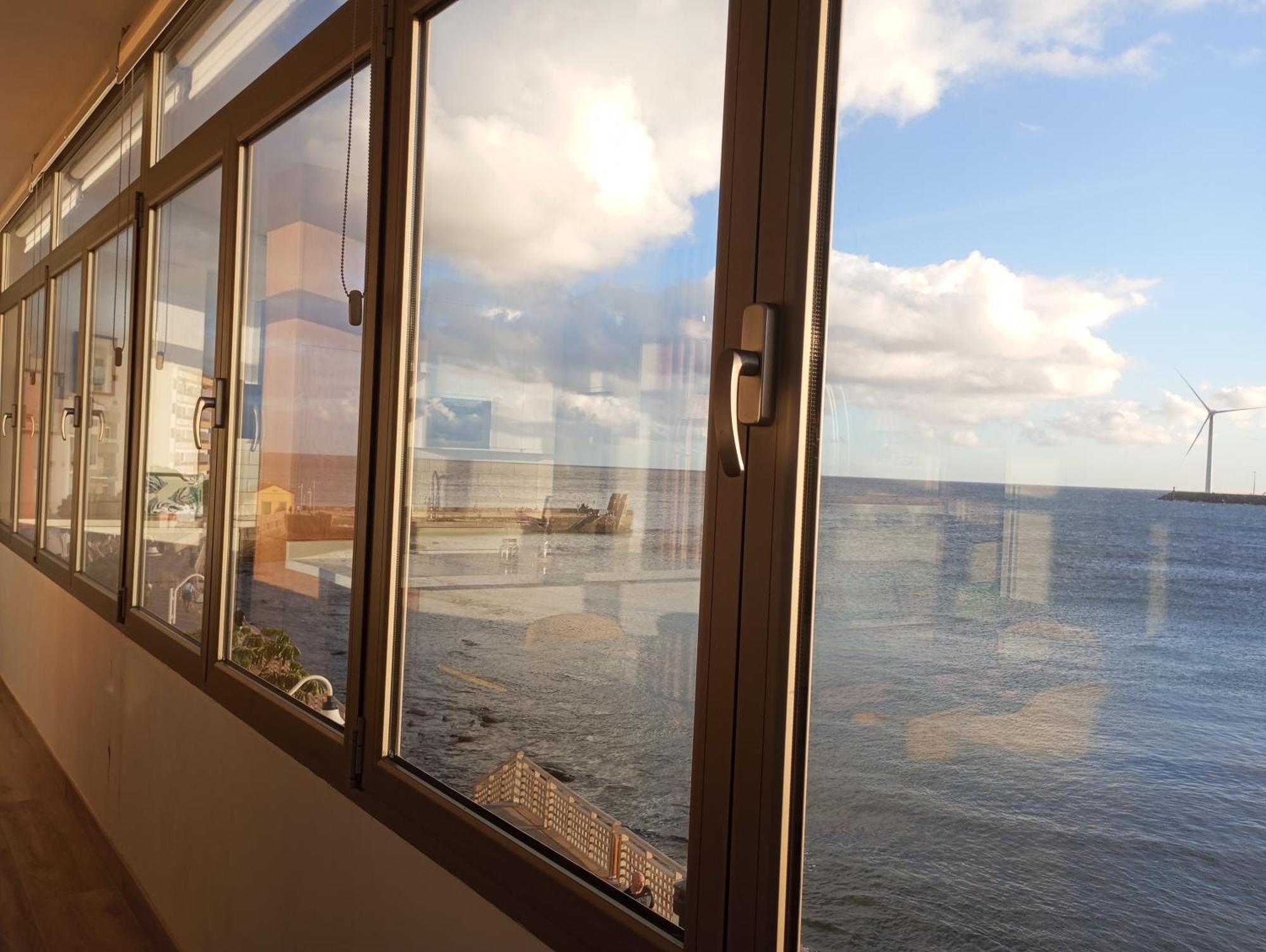 Appartement Sea View On Arinaga Beach Extérieur photo